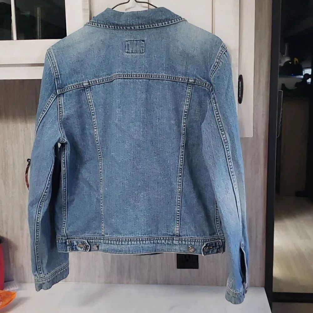 Gorgeous Calvin Klein Faded Denim Cropped Jean Jacket Coat Sz L - Picture 2 of 9